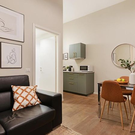 New & Cozy Apt In Porta Romana Milano Exteriör bild